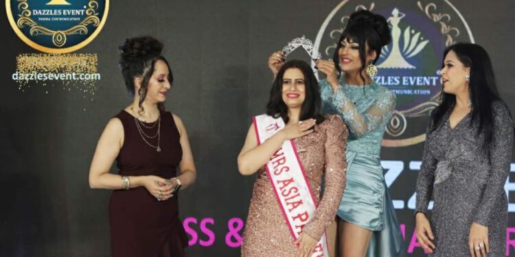 Dazzle Pageants crowns Dr Vanisha Dhaka Chopra as Mrs Asia Pacific
