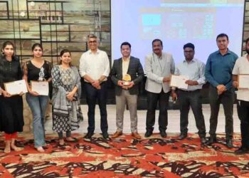 S P Arthvishva Bags the award as Top Corporate Agency in entire Pune region for HDFC Ltd
