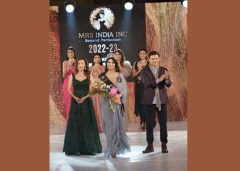 Capt Chahat Dalal wins Mrs. India 2022 Pageant Title of Runner up