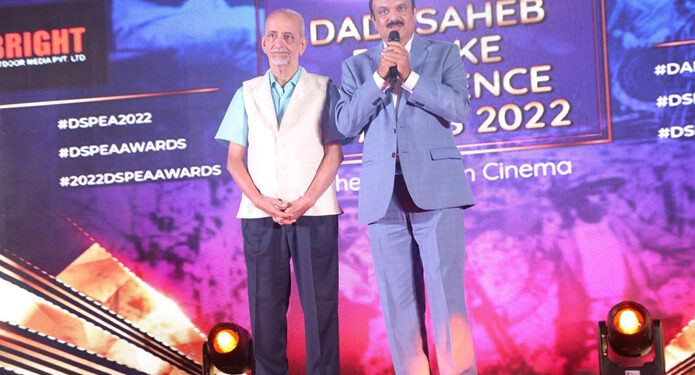 Pankaj Bhujabal The Hon. Trustee MET was invited to attend the 17th edition of the Dadasaheb Phalke Excellence Awards as a guest of honor