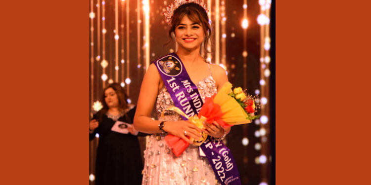 Sarika Potnis from Pune crowned as Mrs India Galaxy first runner-up (2022)
