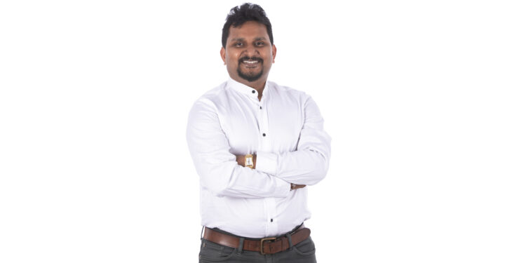 Aamar Srivastava – An award winning Passive Income coach and One Man Army behind many Dreamers.