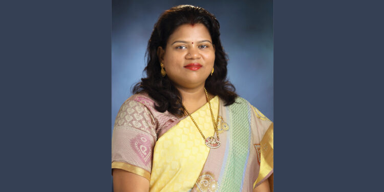 Meet Dr. Santhi Saravanan: An Accomplished Artist, Financial Advisor, and Inspirational Speaker