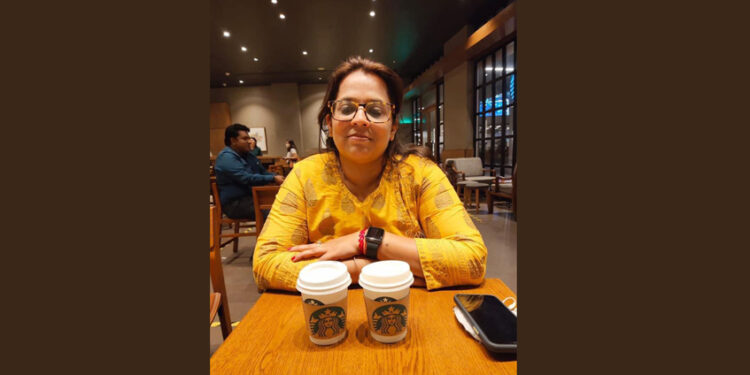 The exclusive destination to your gifting needs: satisfy your last minute shopping sprees with Shopinminute by Surbhe