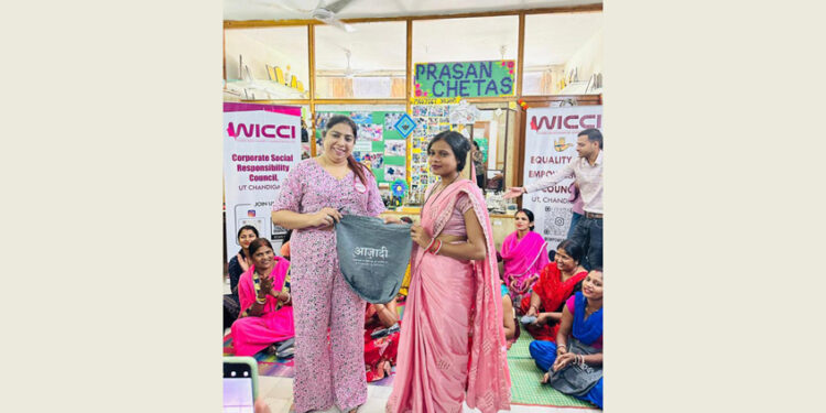 Parmeet Devgun member of WICCI gives session on menopause