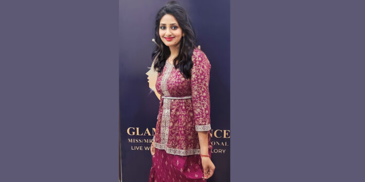Rajasthan woman Ekta Tiwari wins in a National beauty pageant in Platinum category Organised by Glam Guidance
