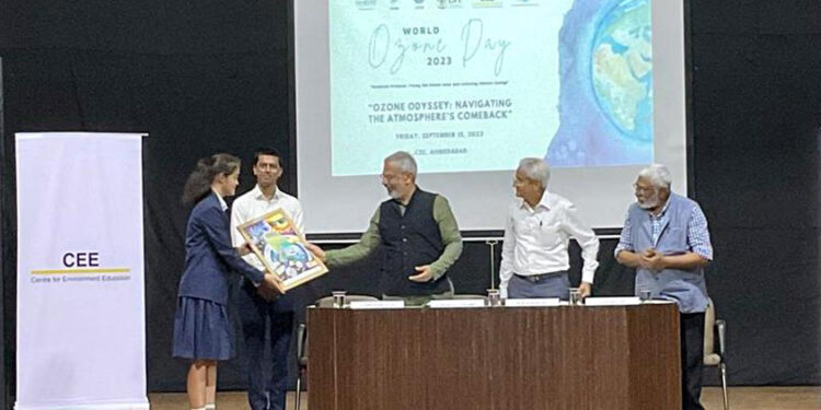 GIIS students perform at Ozone Odyssey Awareness Event hosted by CEE