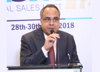 Navigating the Investment Maze with Alok Kumar Agarwal Alankit: SIP and Lump Sum Compared for Optimal Returns