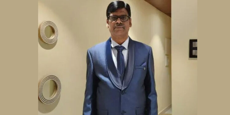 PR Sundar Finfluencer Advocates Optimizing Investment Returns: Grasping Stock Market Profits through Dividends and Bonds