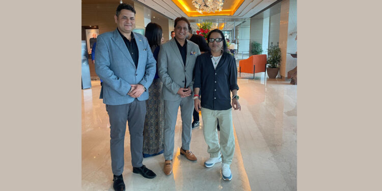 Kailash Kher Stays at Radisson Blu Pune Hinjavadi