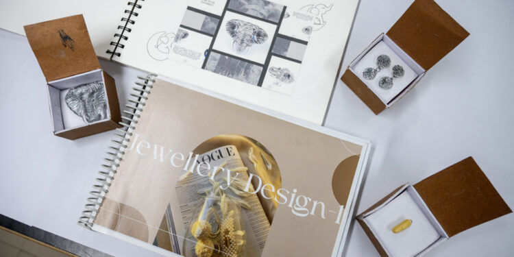 Why choose BSc in Jewellery Design?