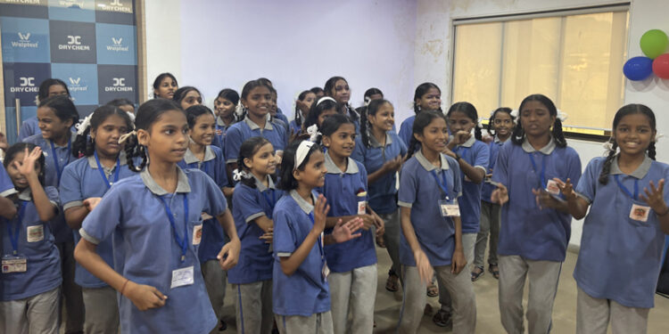 Walplast provides educational support for girls in Navi Mumbai on Children’s Day