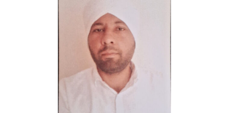 From Heart to Heart: A Quiet Exploration of Emotions Through Poetry in दिल से दिल तक