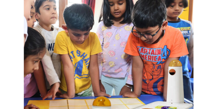 Robocraze Pioneers ‘Screenless Coding’ Framework for Pre-Schools and Early Education in India