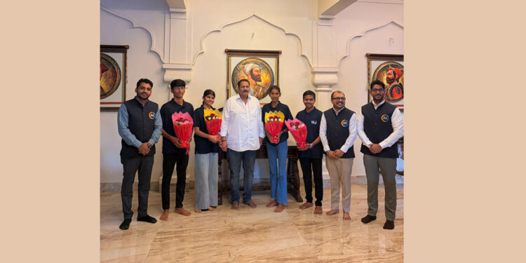 Sir Einstein Academy Creates Another National Success Story as Students Receive Royal Felicitation by Shrimant Chhatrapati Udayanraje Bhosale