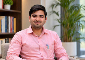 The Poet Psychologist: Aakarshan Agrawal’s Journey Through Mental Resilience