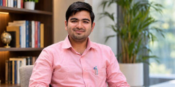 The Poet Psychologist: Aakarshan Agrawal’s Journey Through Mental Resilience